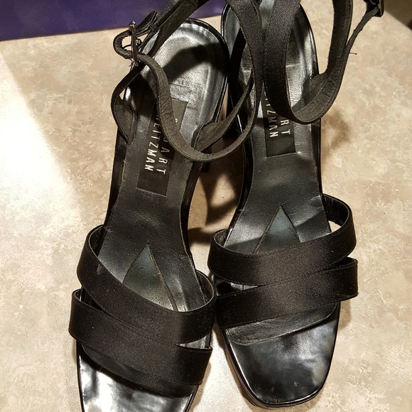 🖤STUART WEITZMAN HEELS🖤 - Picture 6 of 6